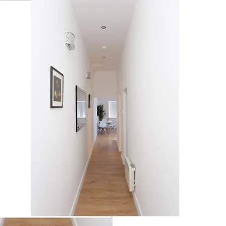 Live In Leeds Greenhill Готель 4*