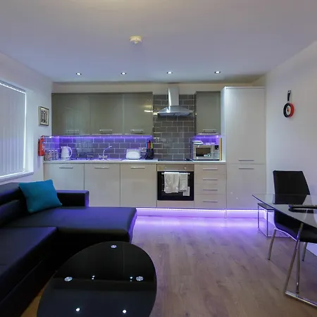 Apartment Live In Leeds Greenhill *
