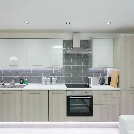 Live In Leeds Greenhill Bradley (Staffordshire)