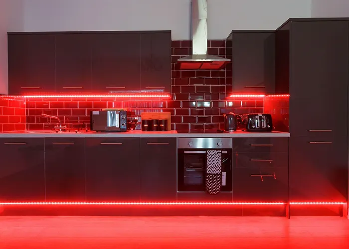 Live In Leeds Greenhill 4*