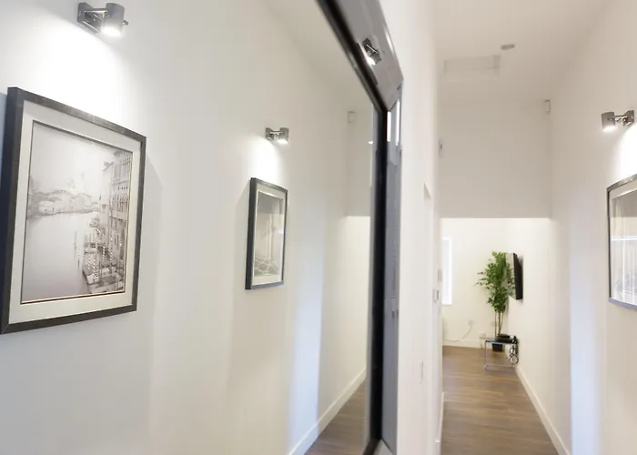 Live In Leeds Greenhill Bradley (Staffordshire)