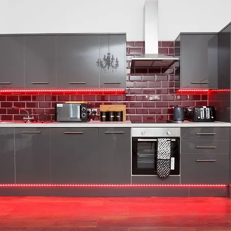 Live In Leeds Greenhill Hotel Bradley (Staffordshire)