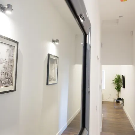 Live In Leeds Greenhill Bradley (Staffordshire)